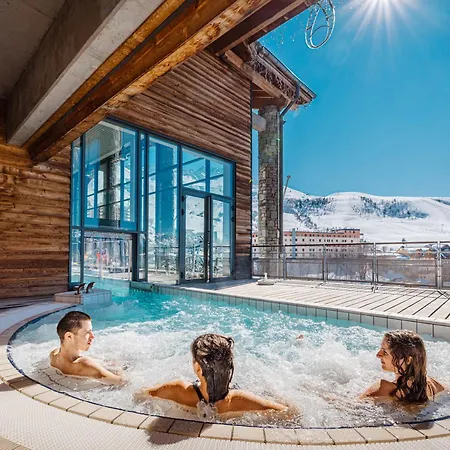 Moderne Au Pied Des Pistes,